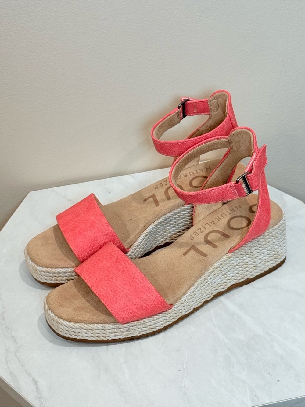 🔥Souls Naturalizer Women’s Sandals Salmon Color Size 8 EC🔥